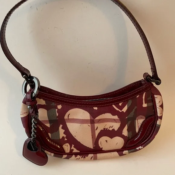 Burberry Burgundy and Cream Heart Shoulder Bag - Picture 2 of 7